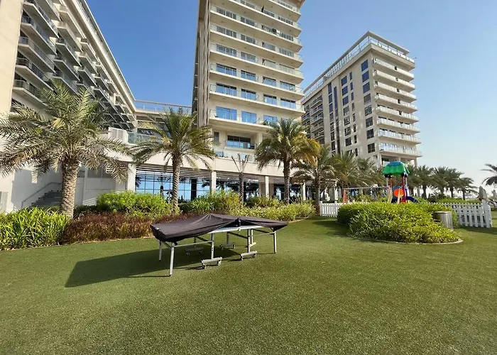 Luxury Seaview Studio Apartment -Rak Marjan Island