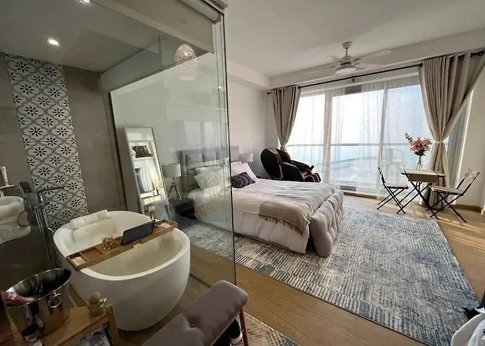 Luxury Seaview Studio Apartment -Rak Marjan Island