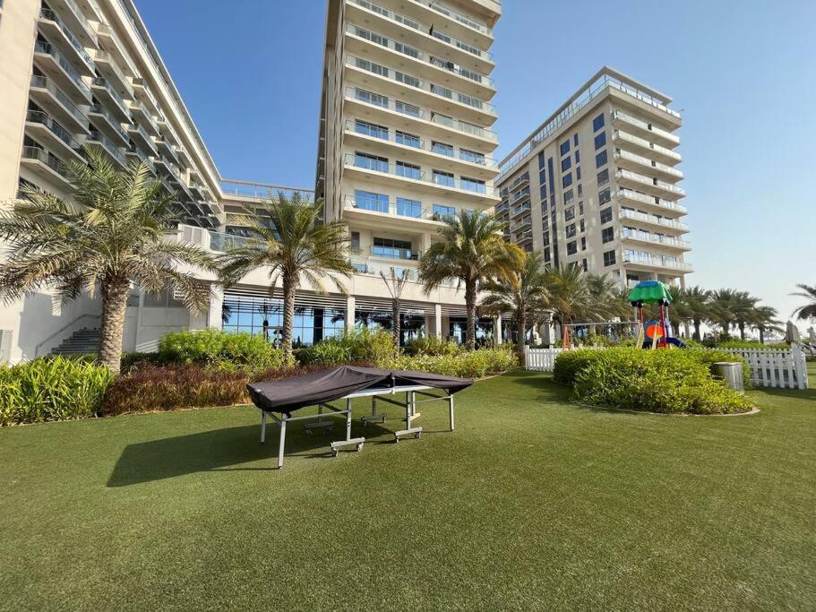Luxury Seaview -rak Marjan Island *